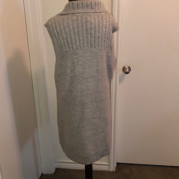 Cardigan - Picture 3 of 3